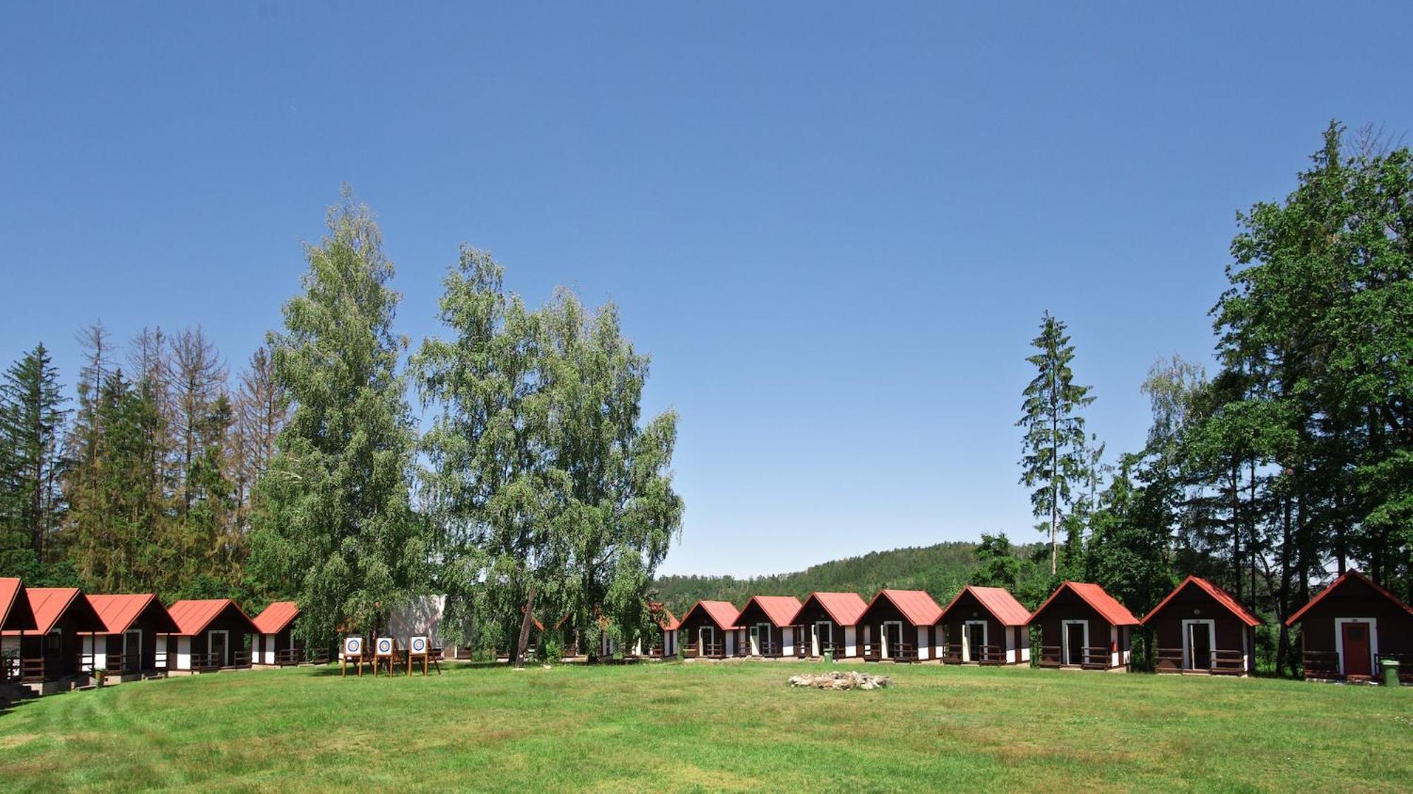 Sporthotel Kácov Esterno foto