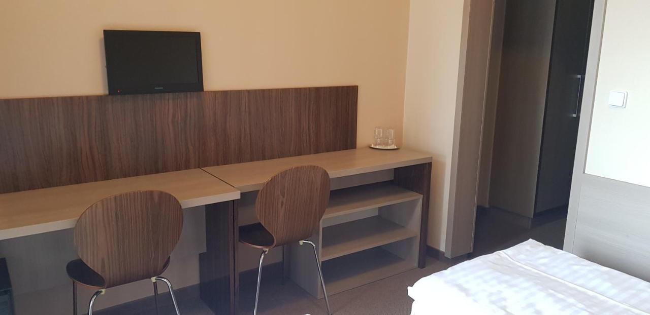 Sporthotel Kácov Esterno foto
