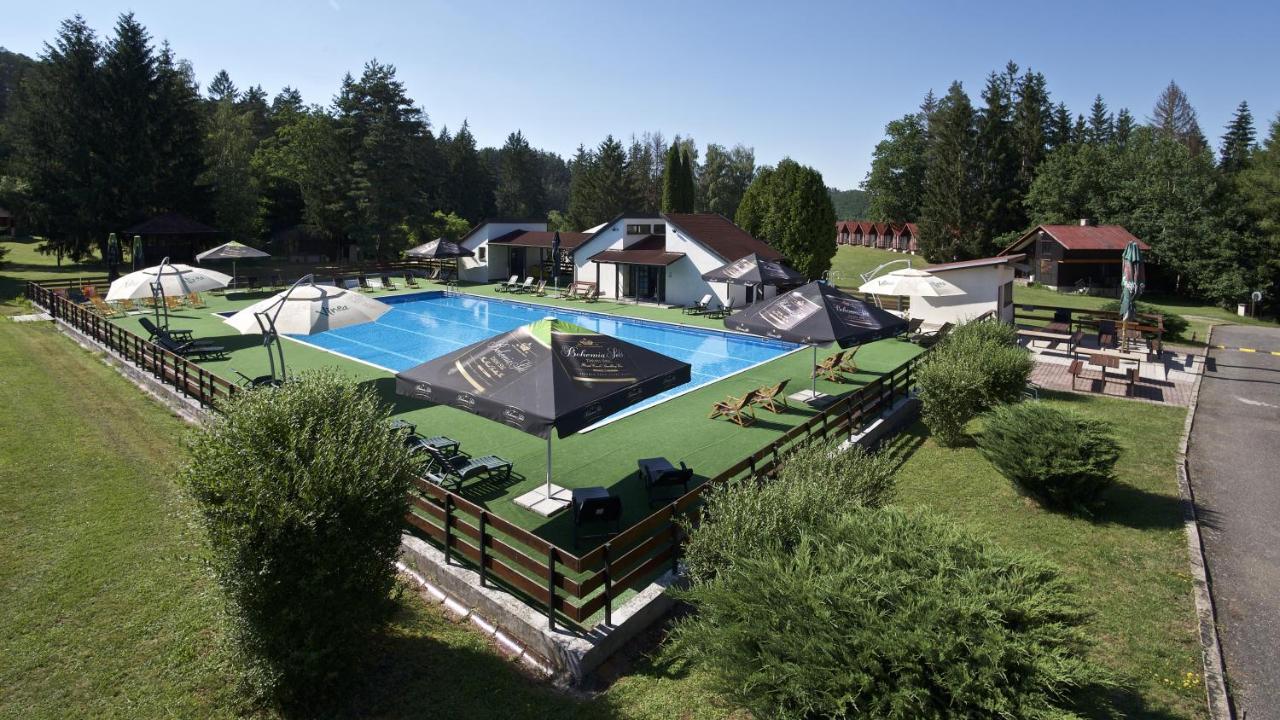 Sporthotel Kácov Esterno foto