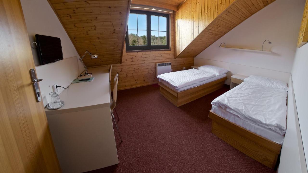 Sporthotel Kácov Esterno foto